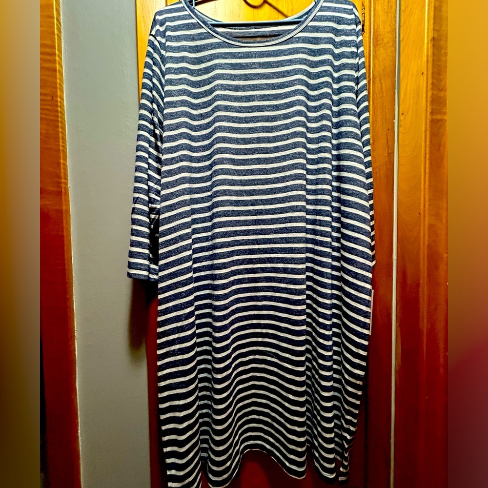 NWT women’s soft T-shirt like material, navy blue and white striped dress